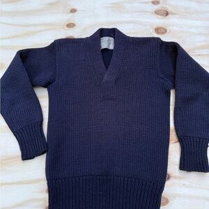 Vintage RochellI Men’s Sweater 100% Wool Hand Finished Navy Blue Unisex S-M